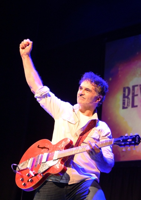 Noel FitzpatrickMedicine & Music